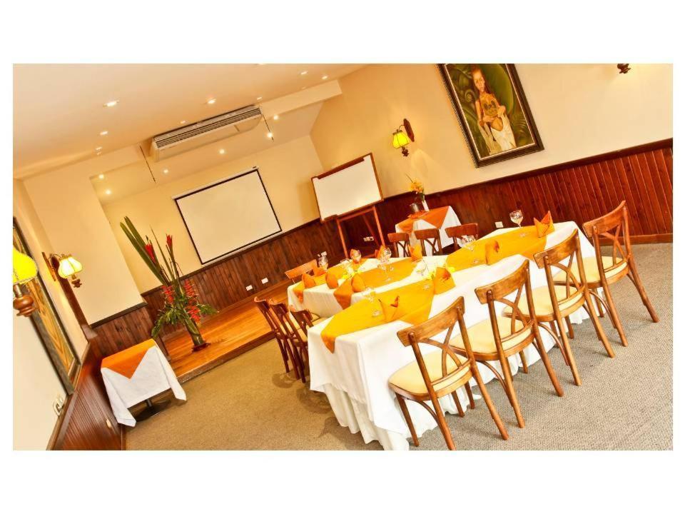 Casona Real Hotel Bogotá Extérieur photo