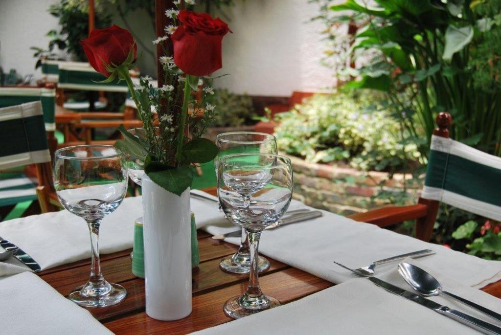 Casona Real Hotel Bogotá Extérieur photo